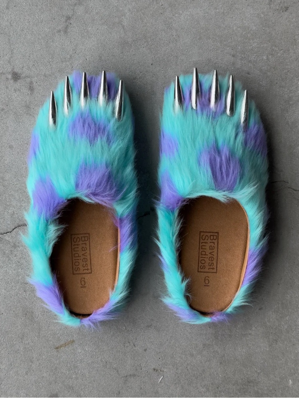 🩵💜 Bravest Studios Bear Claw Monster Blue 🩵💜
